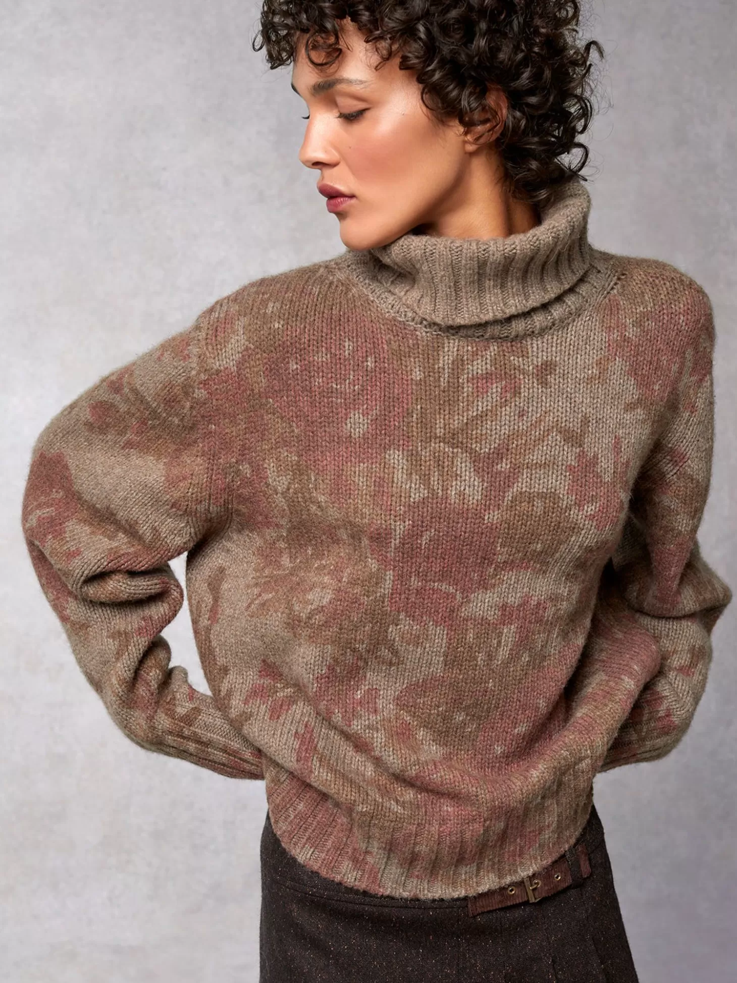 Rouje Leon Sweater Fleurs Taupe | Clothing