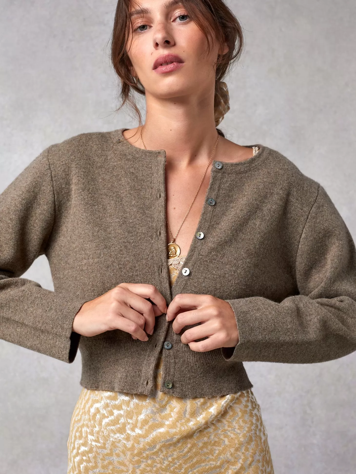 Rouje Nathalie Cardigan Uni Taupe | Clothing